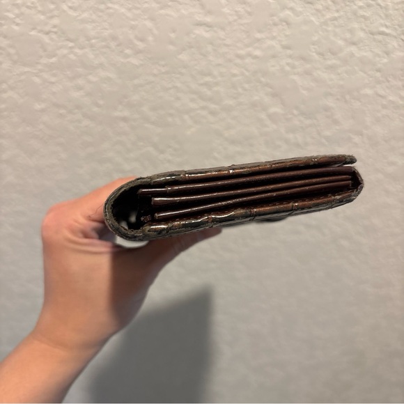 Givenchy Long Snap Wallet Brown - Picture 9 of 12